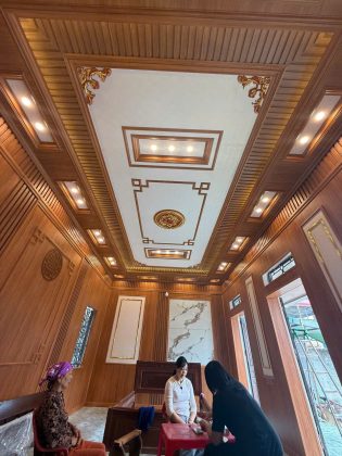 Trần nhựa giật 2 cấp
