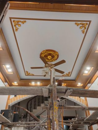 Trần nhựa giật 2 cấp